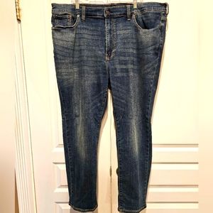 Lucky Brand Athletic Taper 46×30 Blue Jeans